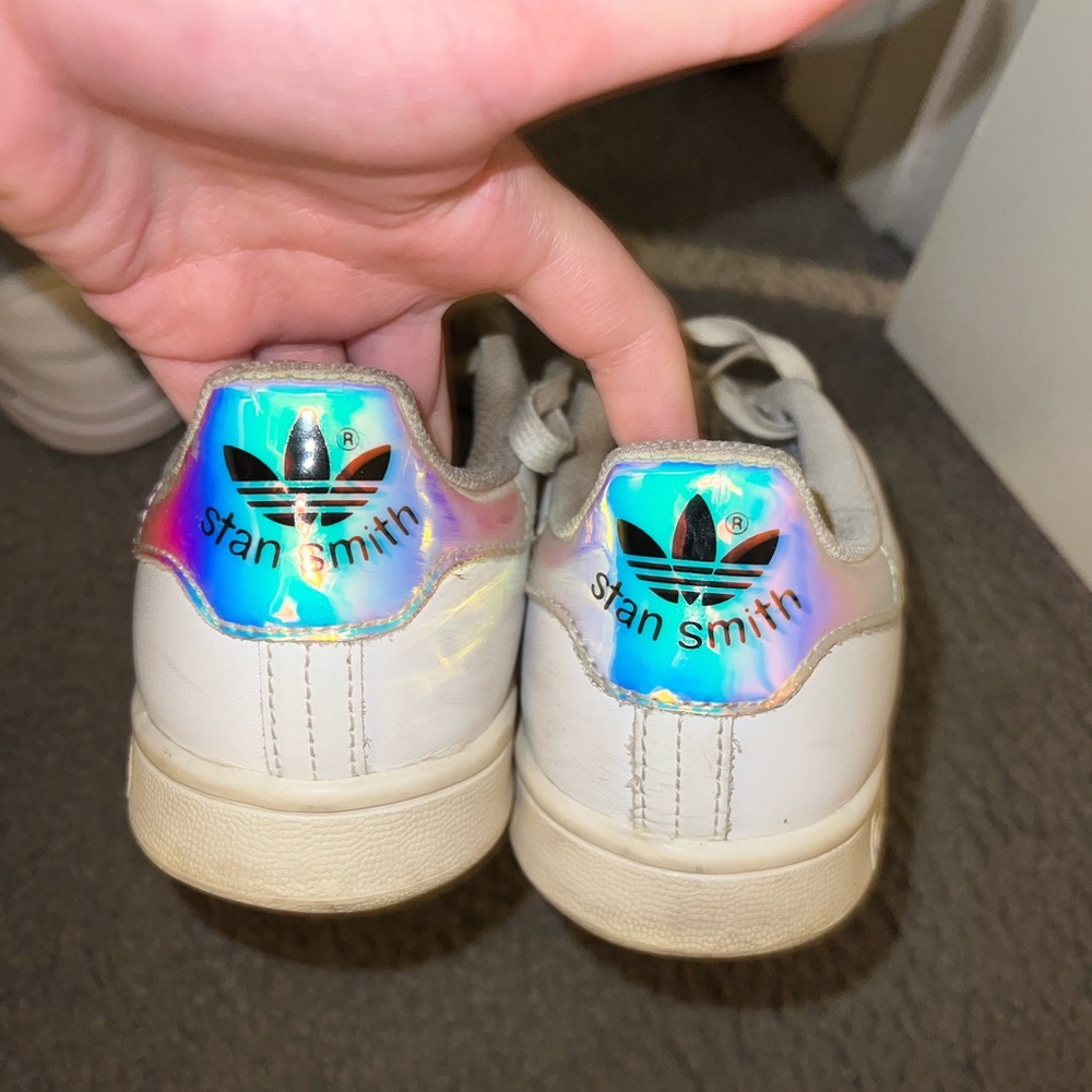 Adidas stan smith iridescent shoe size 5